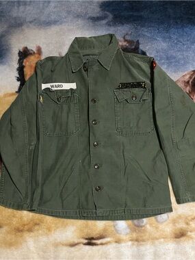 VINTAGE 1960'S Small U.S. ARMY BUTTON DOWN COTTON SHIRT OG-107 GREEN